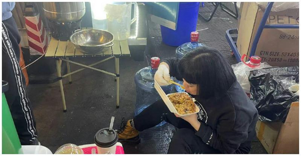 300家飲料店全倒光!創始人「虧損近千萬」昔日風光不再 如今「夜市落魄擺攤」近況曝光